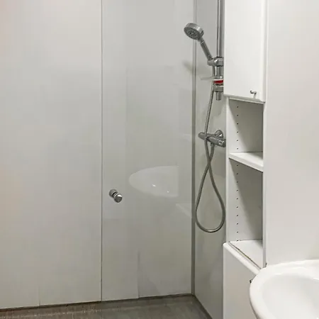 Apartment 1 Bedroom Gorgeous In *