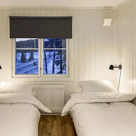 1 Bedroom Gorgeous In Mesnali